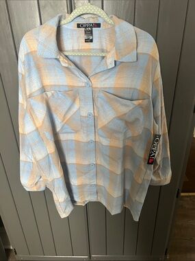 Light Blue and Beige Plaid Button-Down Shirt